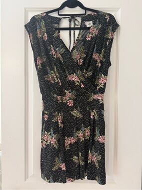 Cabi Runaround Floral Print Romper M